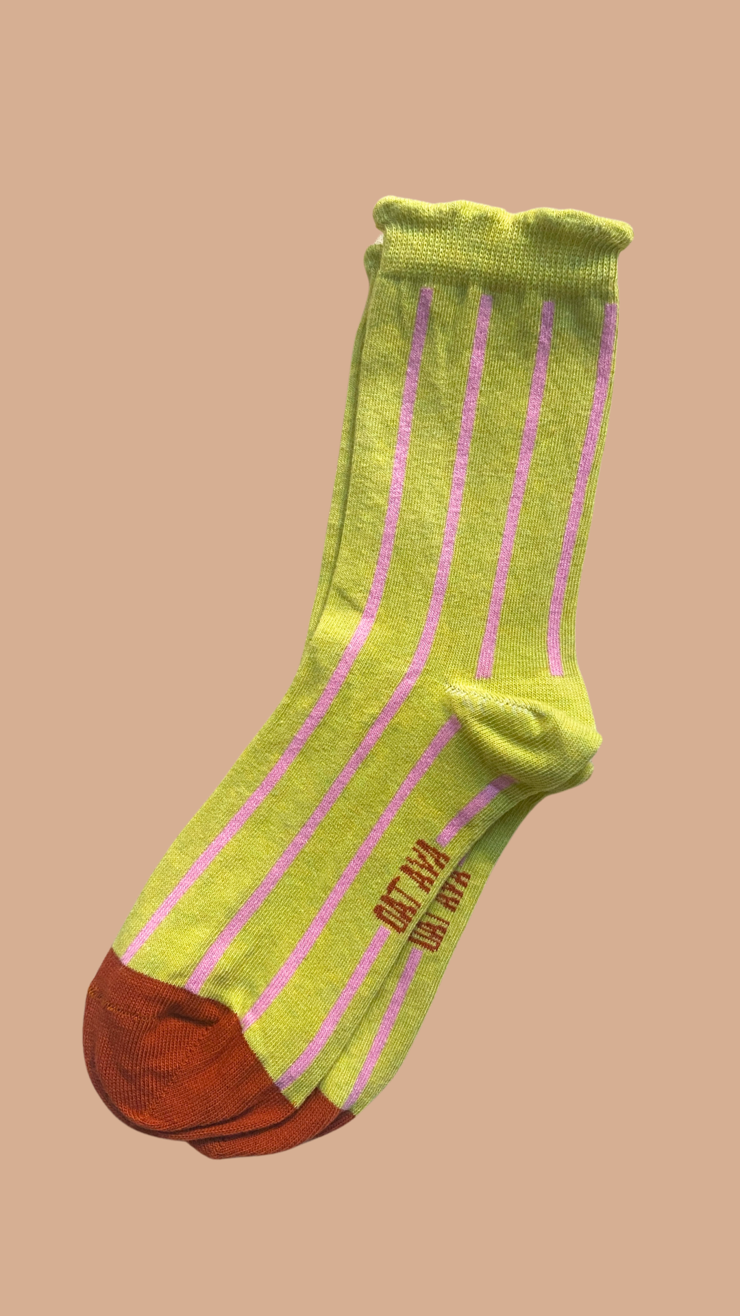spring socks pomelo