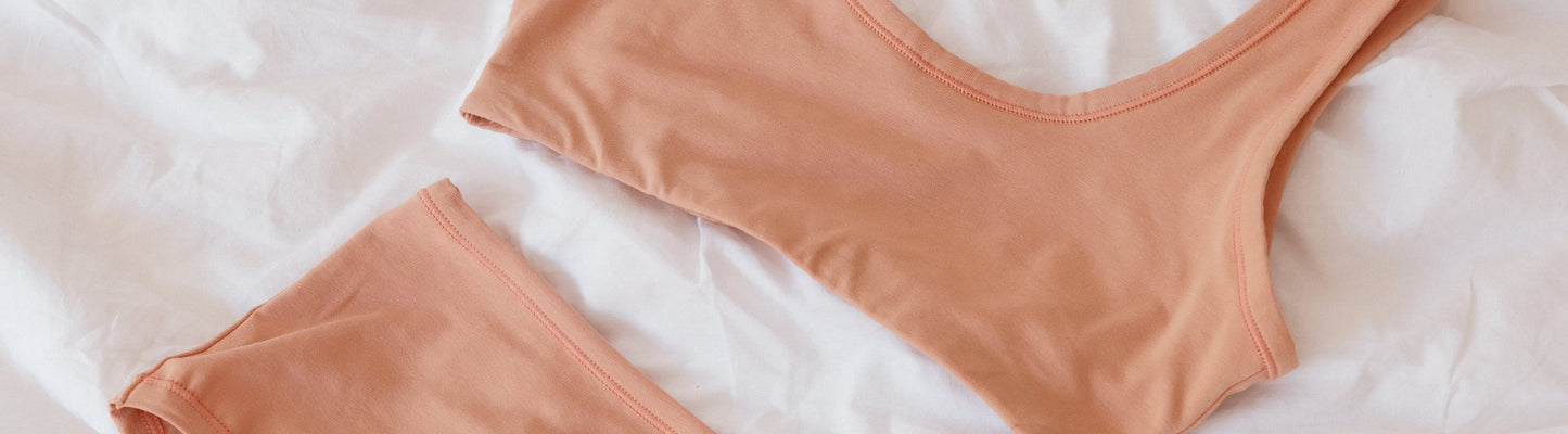 x Être Organic Underwear LINGERIE SET - different sizes