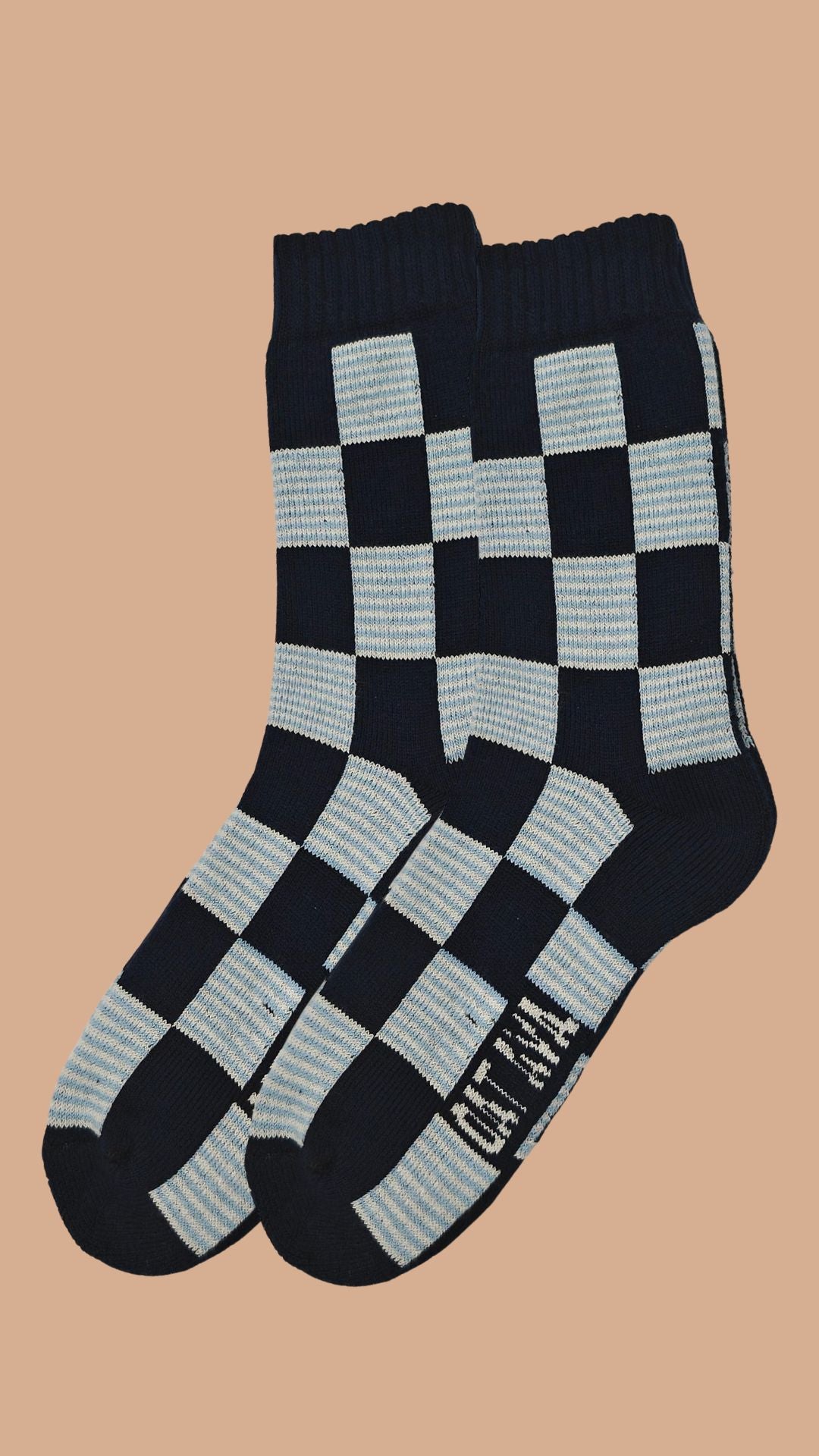 winter socks night chess