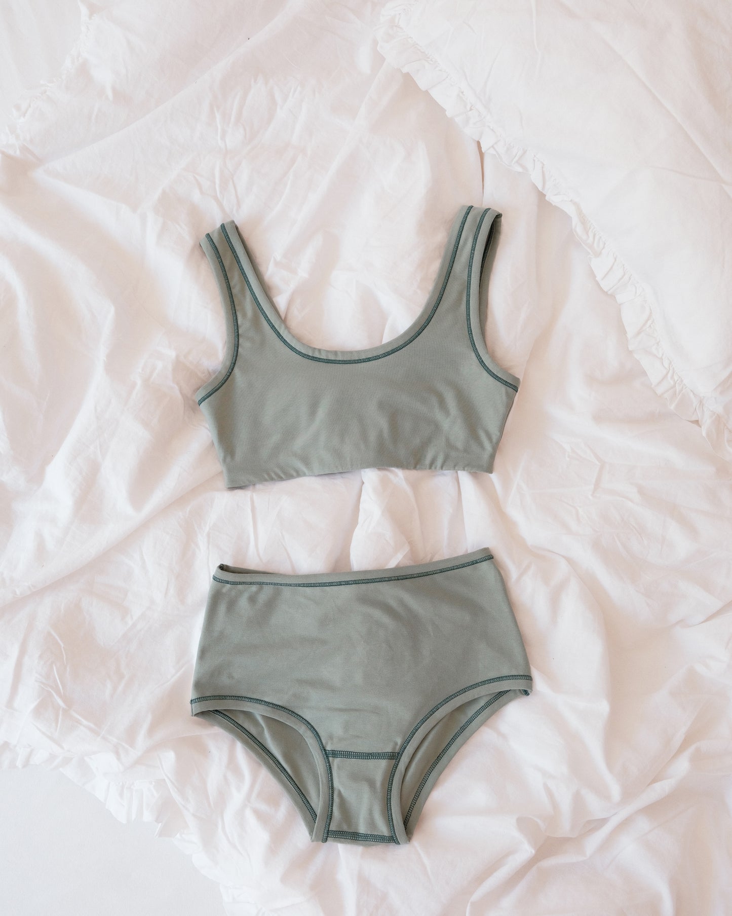x Être Organic Underwear BRALETTE sage