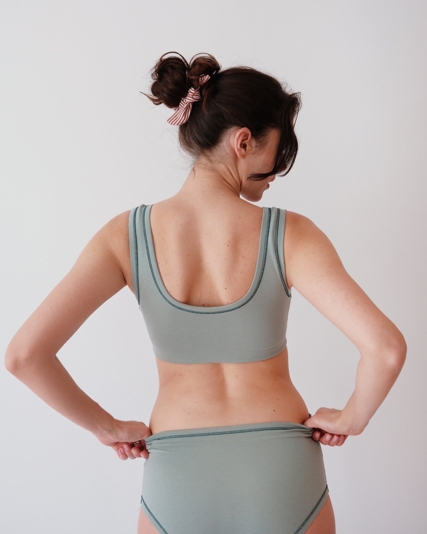 x Être Organic Underwear BRALETTE sage