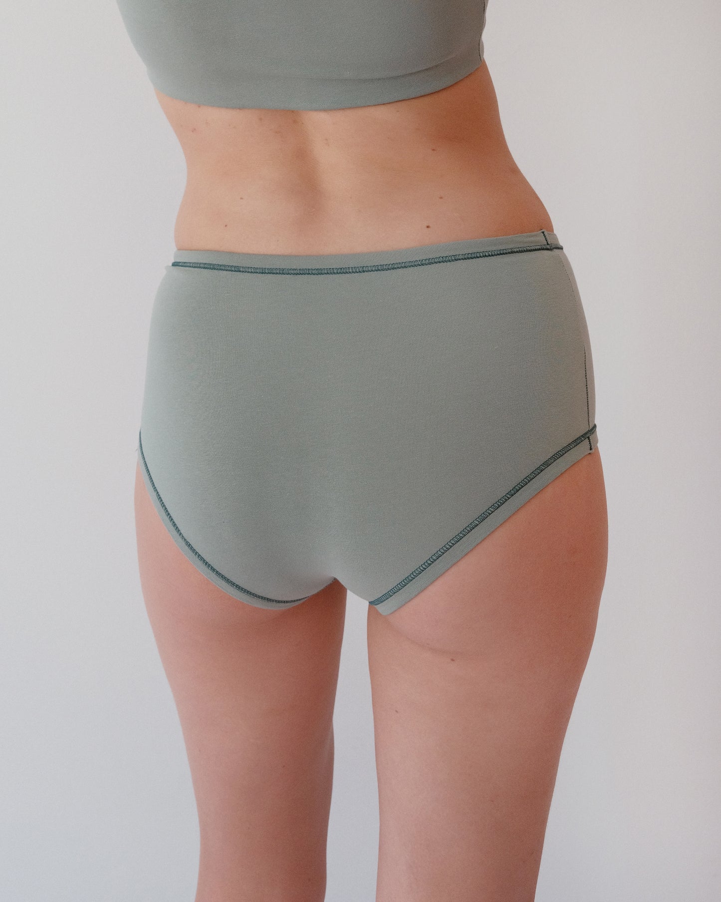 x Être Organic Underwear BRIEF sage