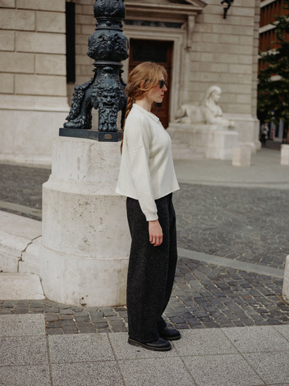 LEISURE jumper cream - PREORDER
