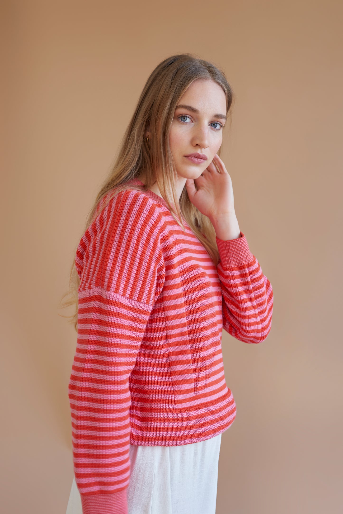 MOA jumper love bomb