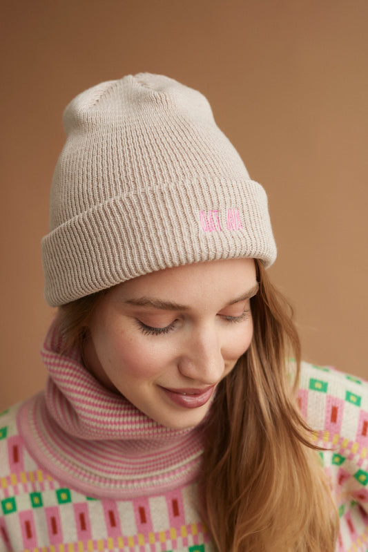 AME beanie peanut